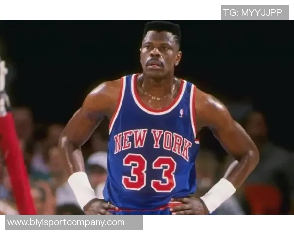 小乔丹内线强势补篮得手并成功加罚展现绝佳状态 小乔丹内线强势补篮得手并成功加罚展现绝佳状态