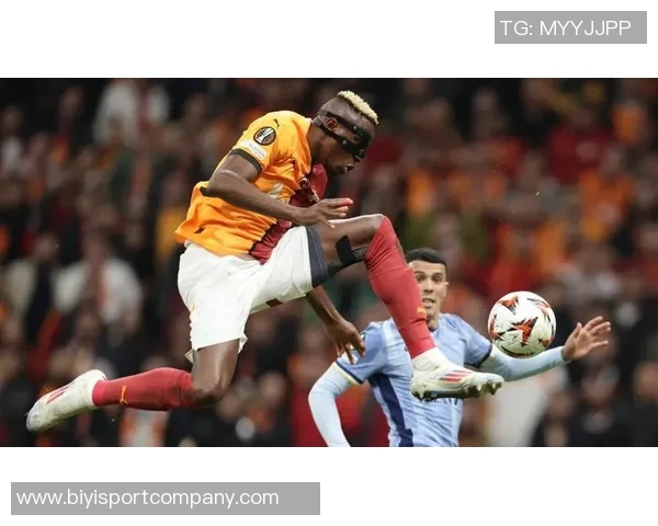 加拉塔萨雷官方宣布奥斯梅恩左后侧肌群中度拉伤并伴有劳损出血情况 加拉塔萨雷官方宣布奥斯梅恩左后侧肌群中度拉伤并伴有劳损出血情况