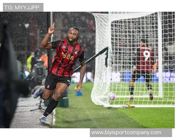 罗马诺透露塞梅尼奥转会条款细节冬窗解约金可激活 罗马诺透露塞梅尼奥转会条款细节冬窗解约金可激活