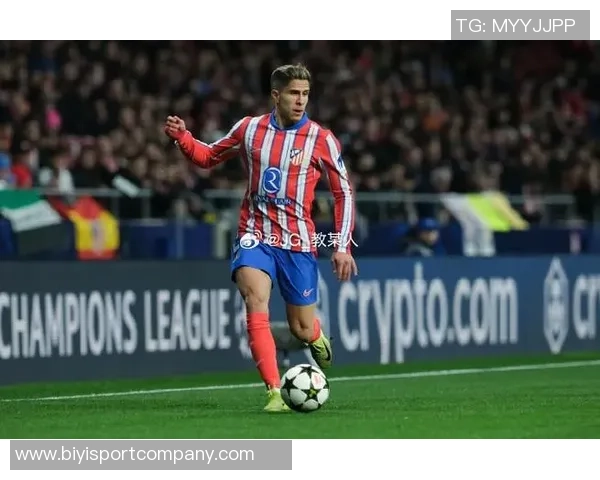 小西蒙尼称赞小蜘蛛为西甲最佳9号与梅西同场是无上的荣耀